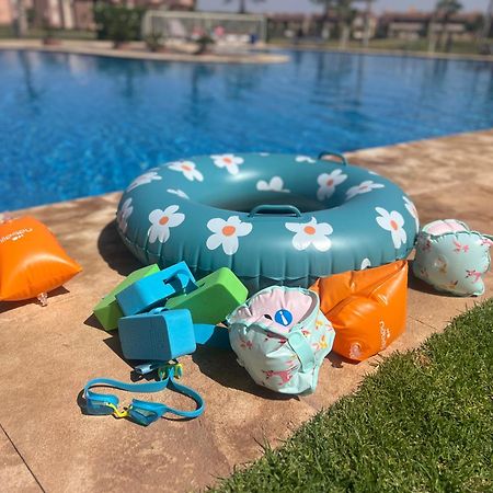 Mini-Villa Situee Dans Une Residence Prestigia A Marrakech, Avec Une Vue Sur La Piscine Et Le Golf Une Securite 24H Sur 24 Et Une Proximite Ideale De L Aeroport 5 Minutes C Est Une Offre Parfaite Pour Des Vacances マラケシュ エクステリア 写真