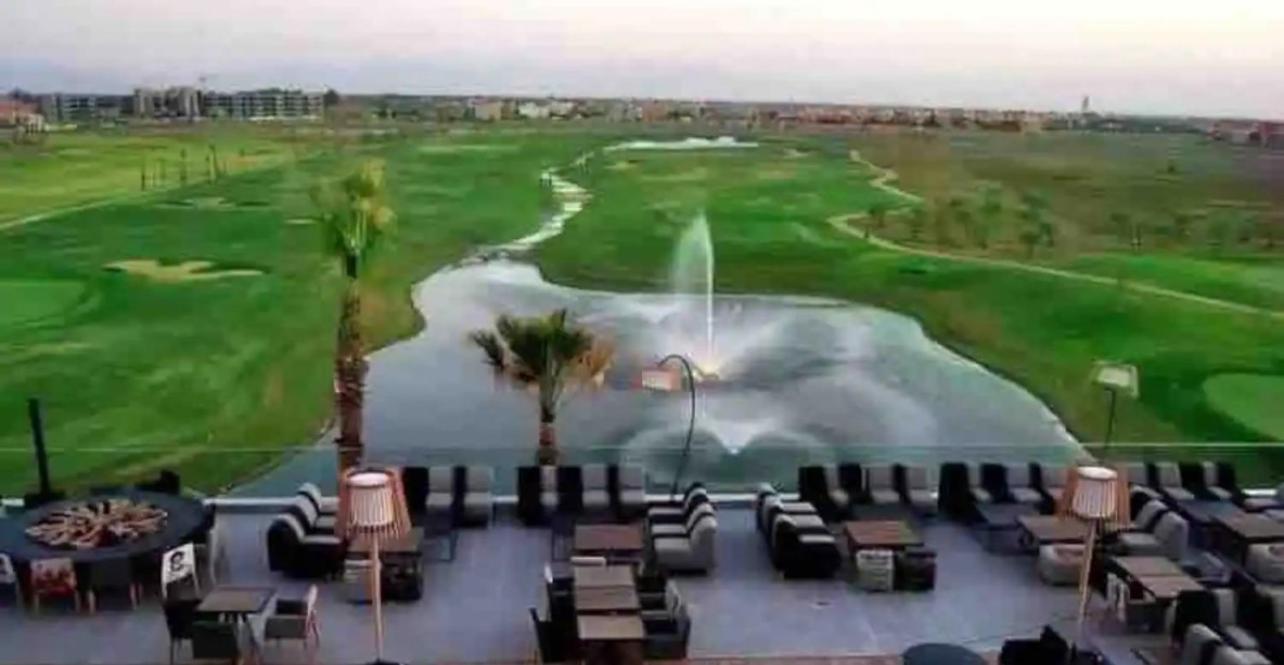 Mini-Villa Situee Dans Une Residence Prestigia A Marrakech, Avec Une Vue Sur La Piscine Et Le Golf Une Securite 24H Sur 24 Et Une Proximite Ideale De L Aeroport 5 Minutes C Est Une Offre Parfaite Pour Des Vacances マラケシュ エクステリア 写真