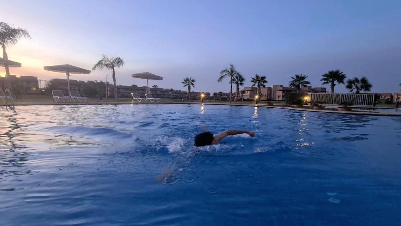 Mini-Villa Situee Dans Une Residence Prestigia A Marrakech, Avec Une Vue Sur La Piscine Et Le Golf Une Securite 24H Sur 24 Et Une Proximite Ideale De L Aeroport 5 Minutes C Est Une Offre Parfaite Pour Des Vacances マラケシュ エクステリア 写真