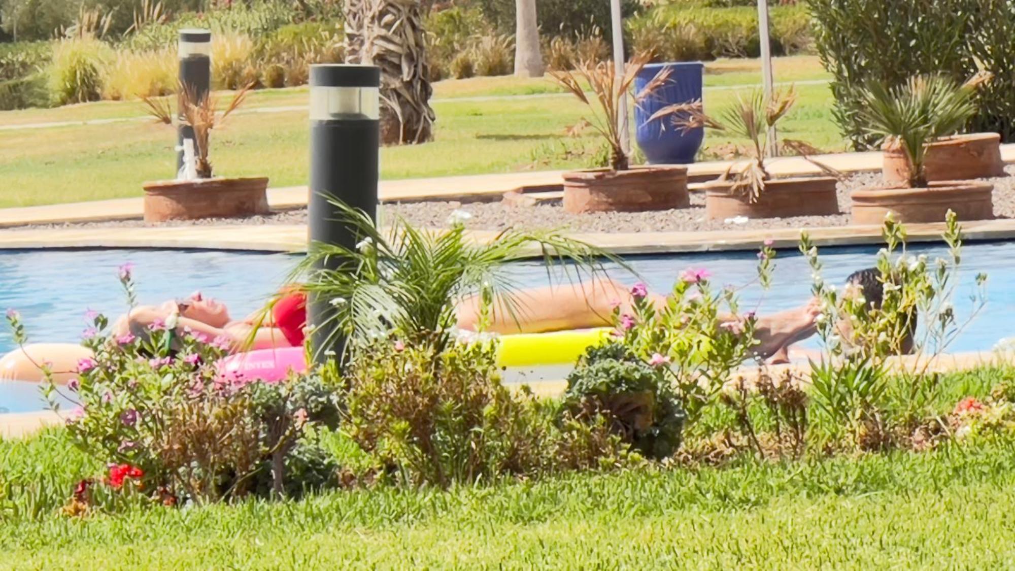 Mini-Villa Situee Dans Une Residence Prestigia A Marrakech, Avec Une Vue Sur La Piscine Et Le Golf Une Securite 24H Sur 24 Et Une Proximite Ideale De L Aeroport 5 Minutes C Est Une Offre Parfaite Pour Des Vacances マラケシュ エクステリア 写真
